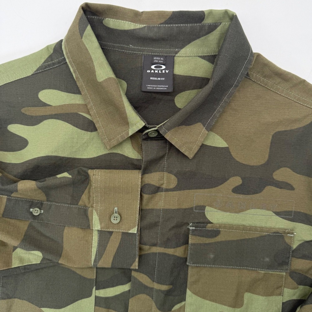 Oakley Button Front Shirt Men XL Green Camo Regular Fit Ripstop Utility Long Slv